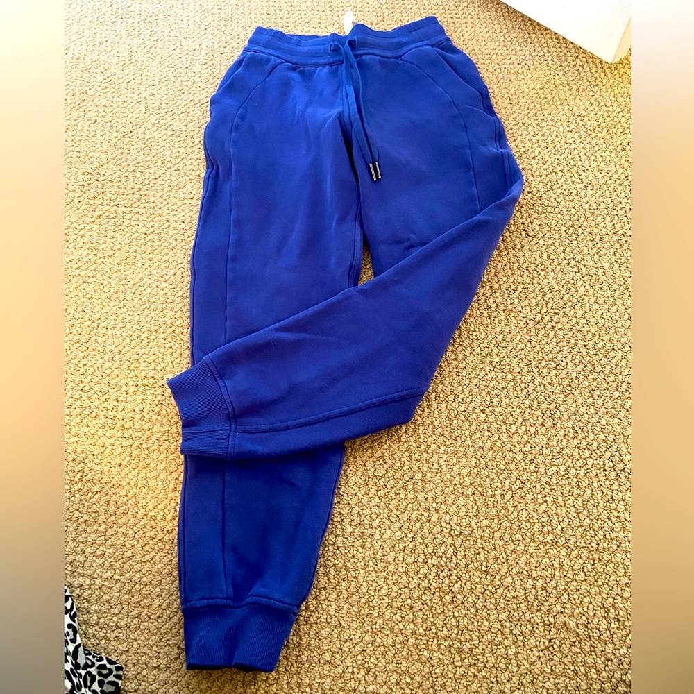 Lululemon scuba joggers-size 2 blue EUC